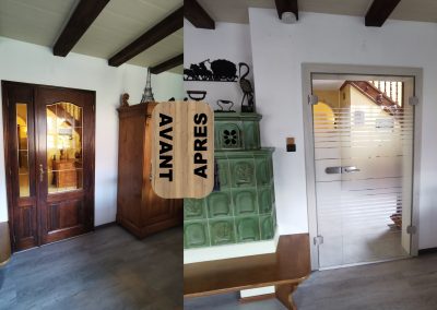 RENOVATION PORTES INTERIEURES REMPLACEMENT PORTE ET CHAMBRANLE AVEC CHAMBRANLE ET PORTE VERRE A MOTIF DEPOLI SUR MESURE ET CHAMBRANLE HUGA DURAT GAMA 68